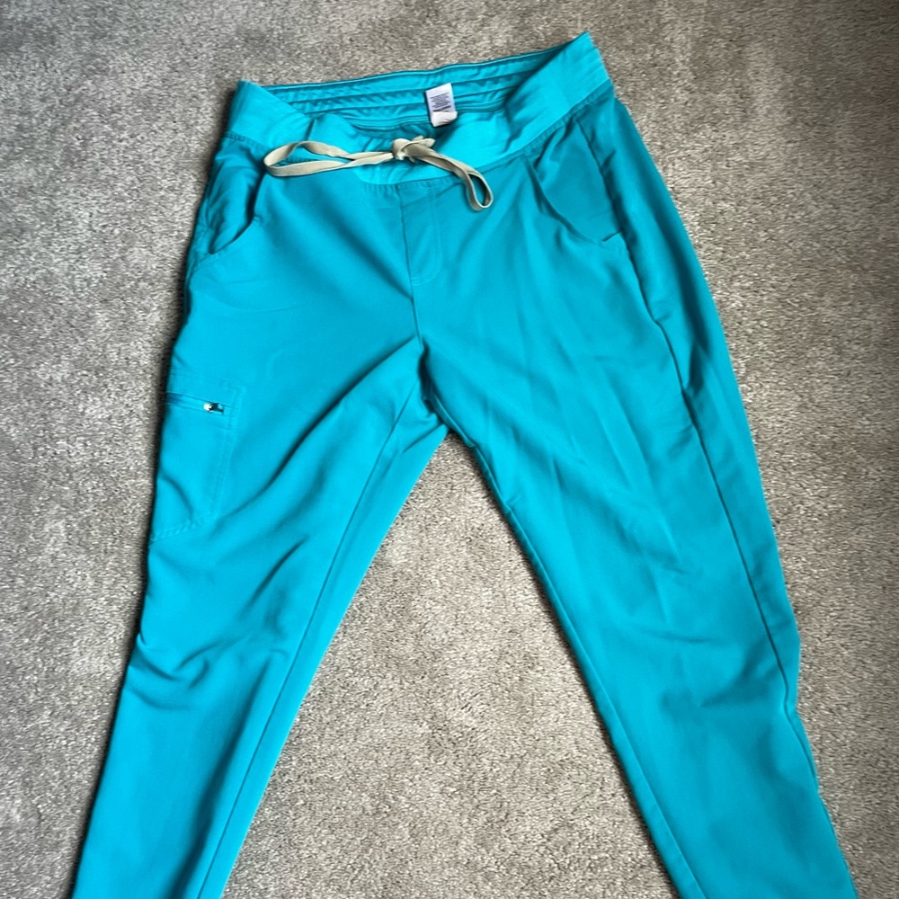 Figs Jogger Scrub Bottoms Teal Medium Tall-RARE COLOR